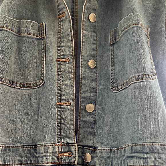 Denim Short Sleeve Jumpsuit | Celebrity Pink - Picture 6 of 6